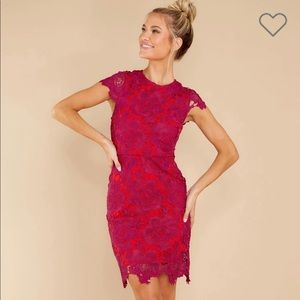 Red Dress Boutique Love Blooms Magenta Lace Dress, Size L, NWT
